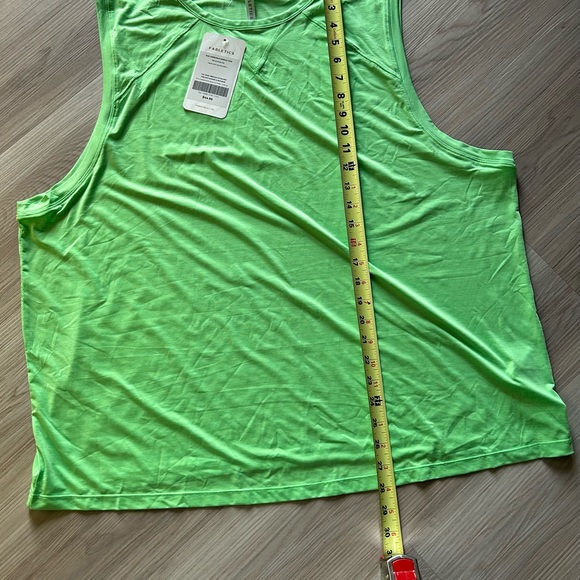 Fabletics Eco-Conscious Muscle Tank 1X Lime Gym Athleasure Athletic Summer - Picture 4 of 8